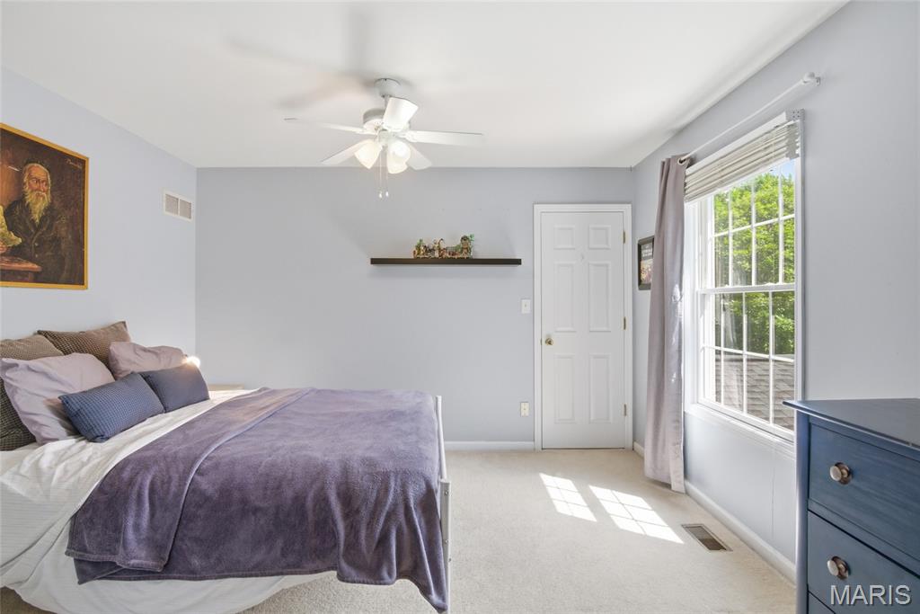 207 Knollhaven Trail