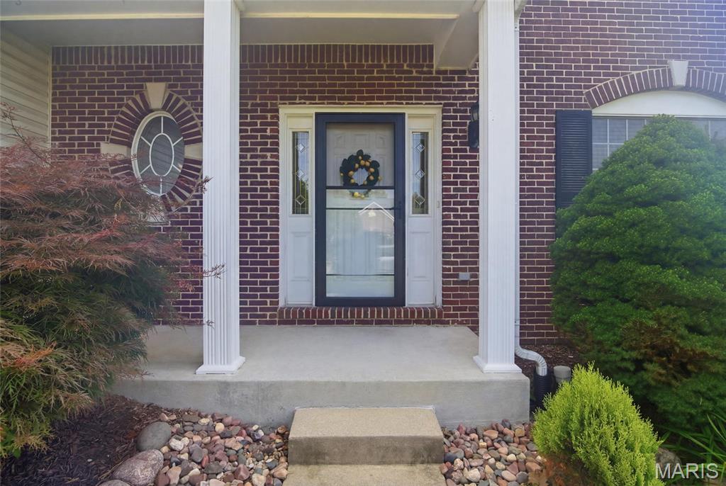 207 Knollhaven Trail