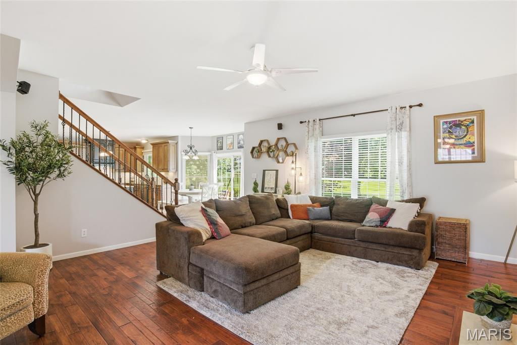207 Knollhaven Trail