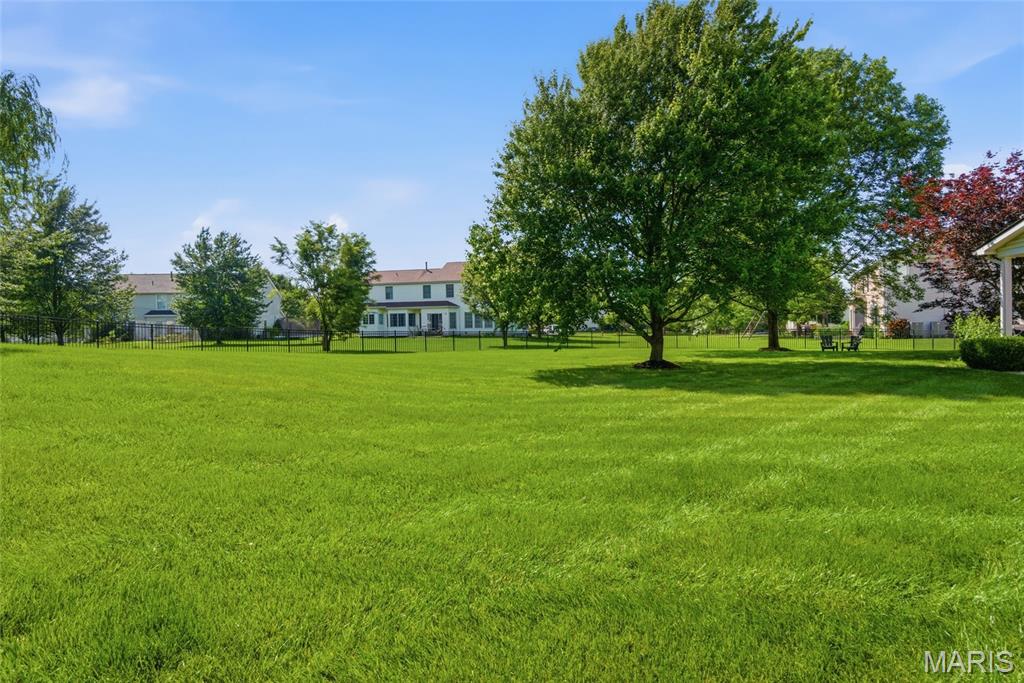 207 Knollhaven Trail