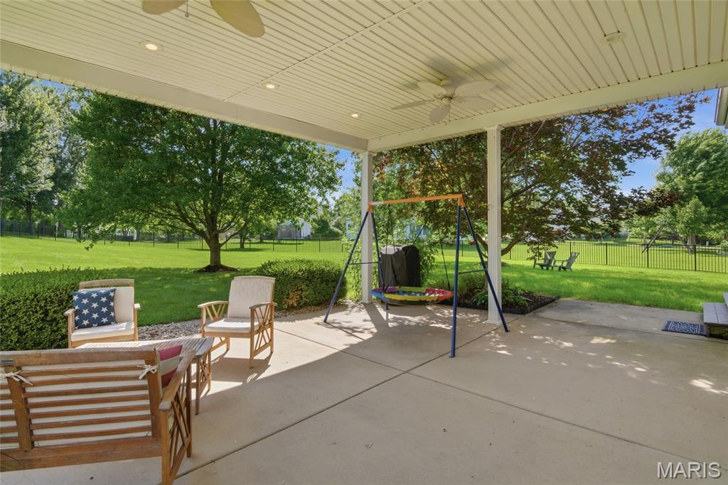 207 Knollhaven Trail