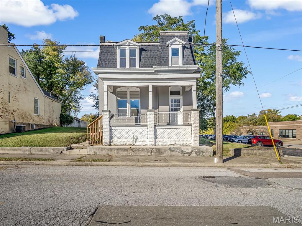 221 N 2nd Street