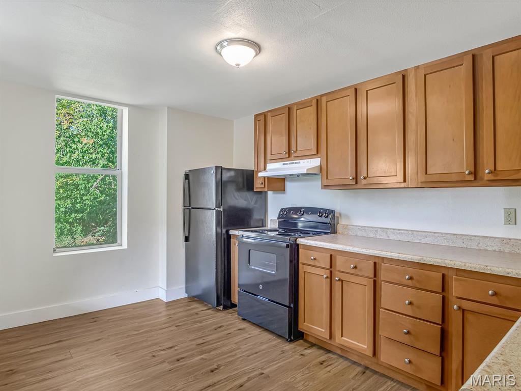 221 N 2nd Street