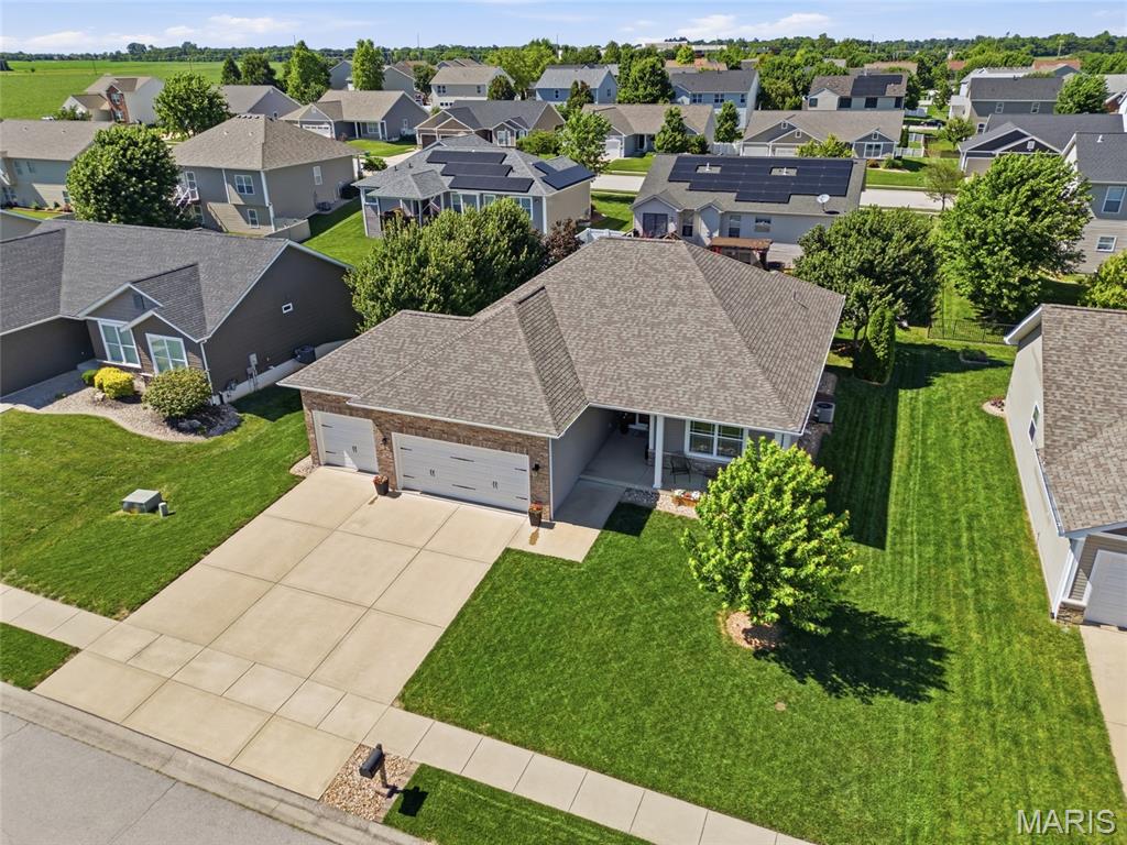 608 Willowbrook Way