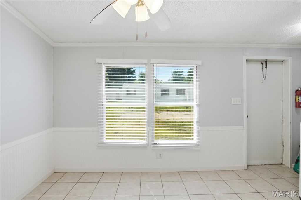1805 Creekview Drive