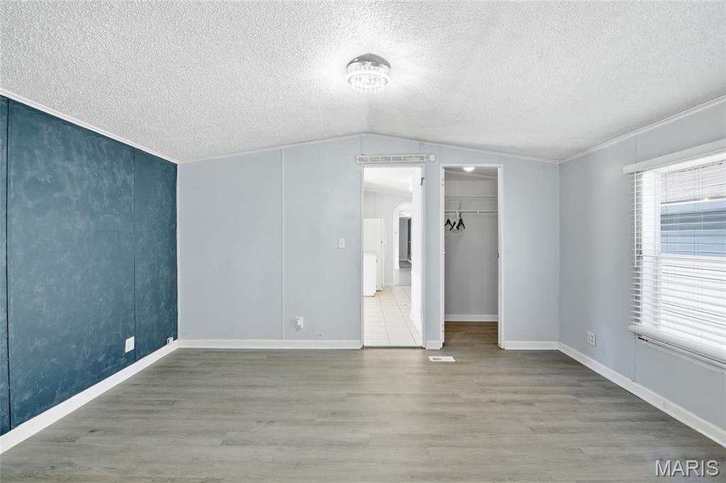 1805 Creekview Drive
