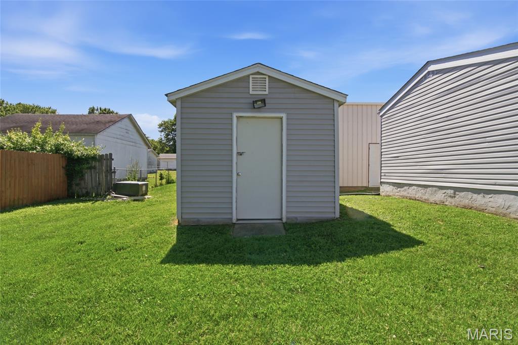 1805 Creekview Drive