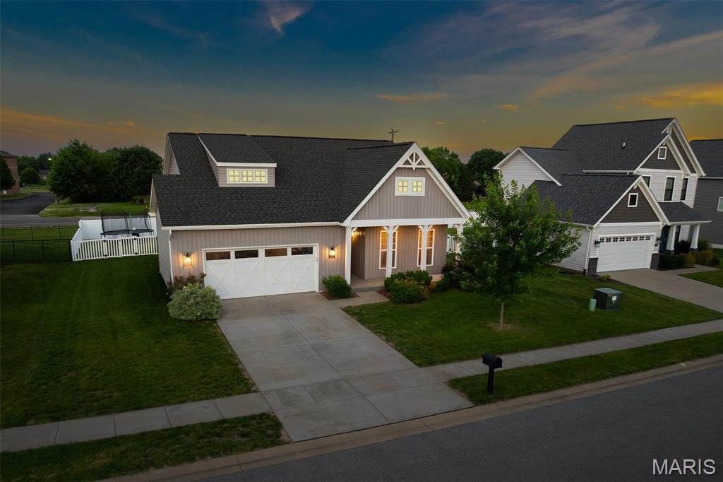 1701 Canopy Crest Circle
