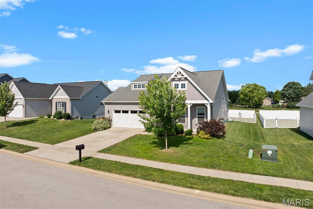 1701 Canopy Crest Circle