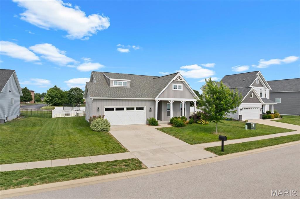 1701 Canopy Crest Circle