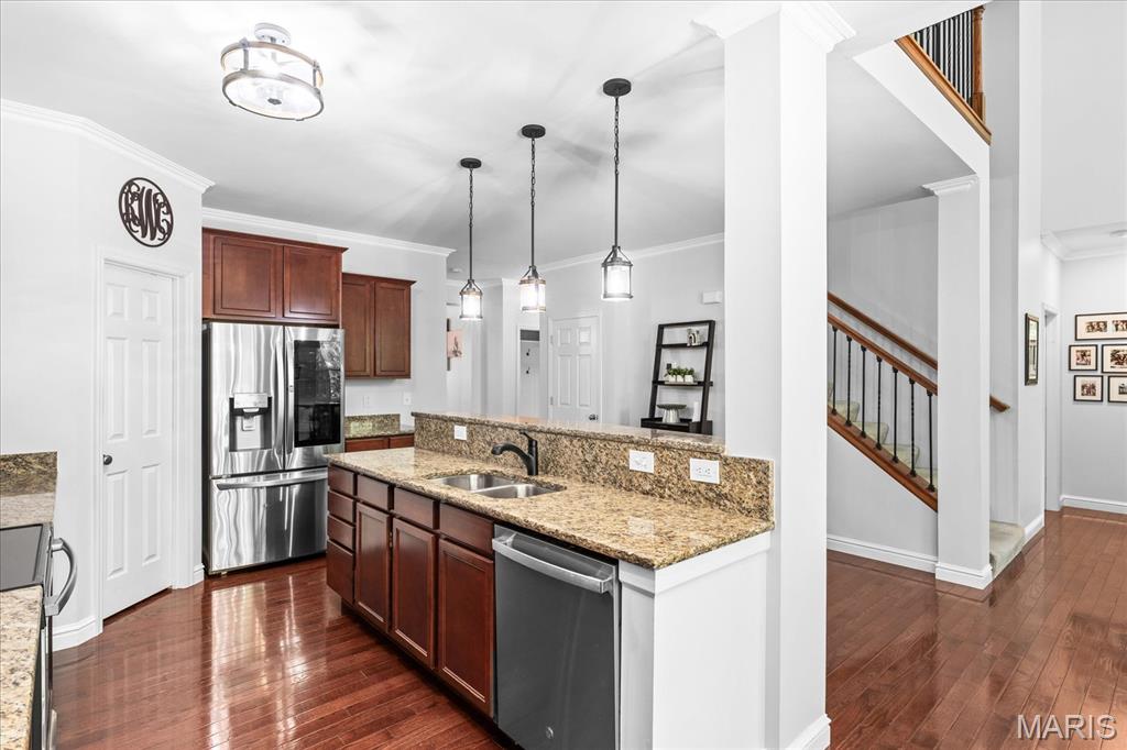 500 Frost Court