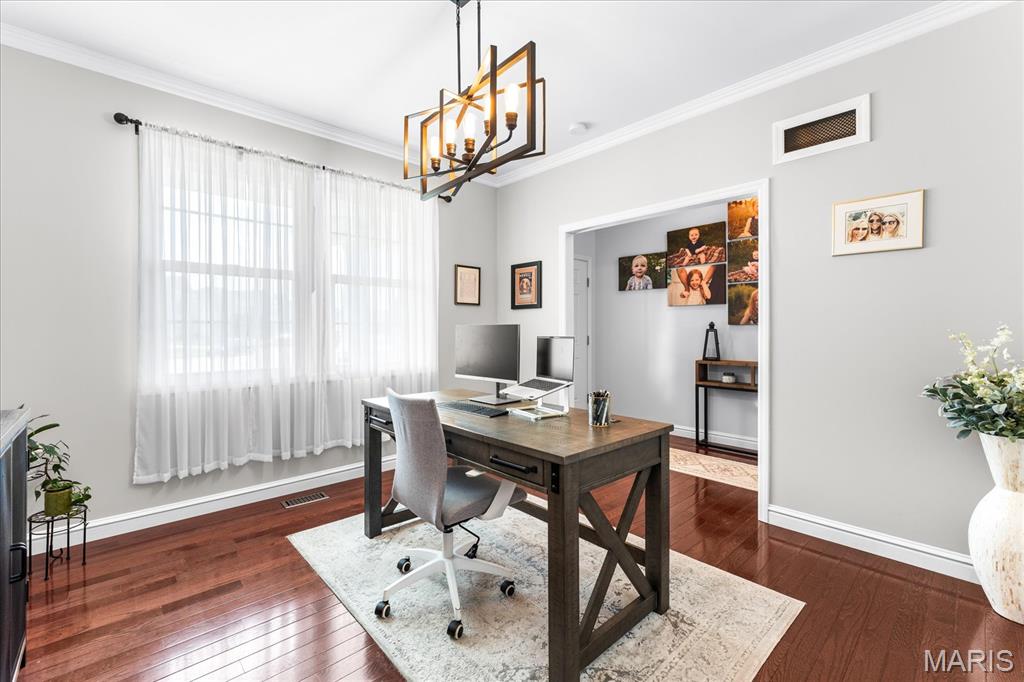 500 Frost Court