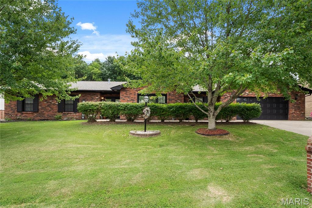22 Sir Lawrence Drive