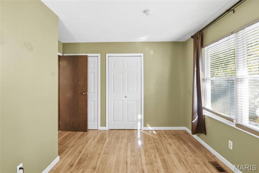 803 W Nixon Drive