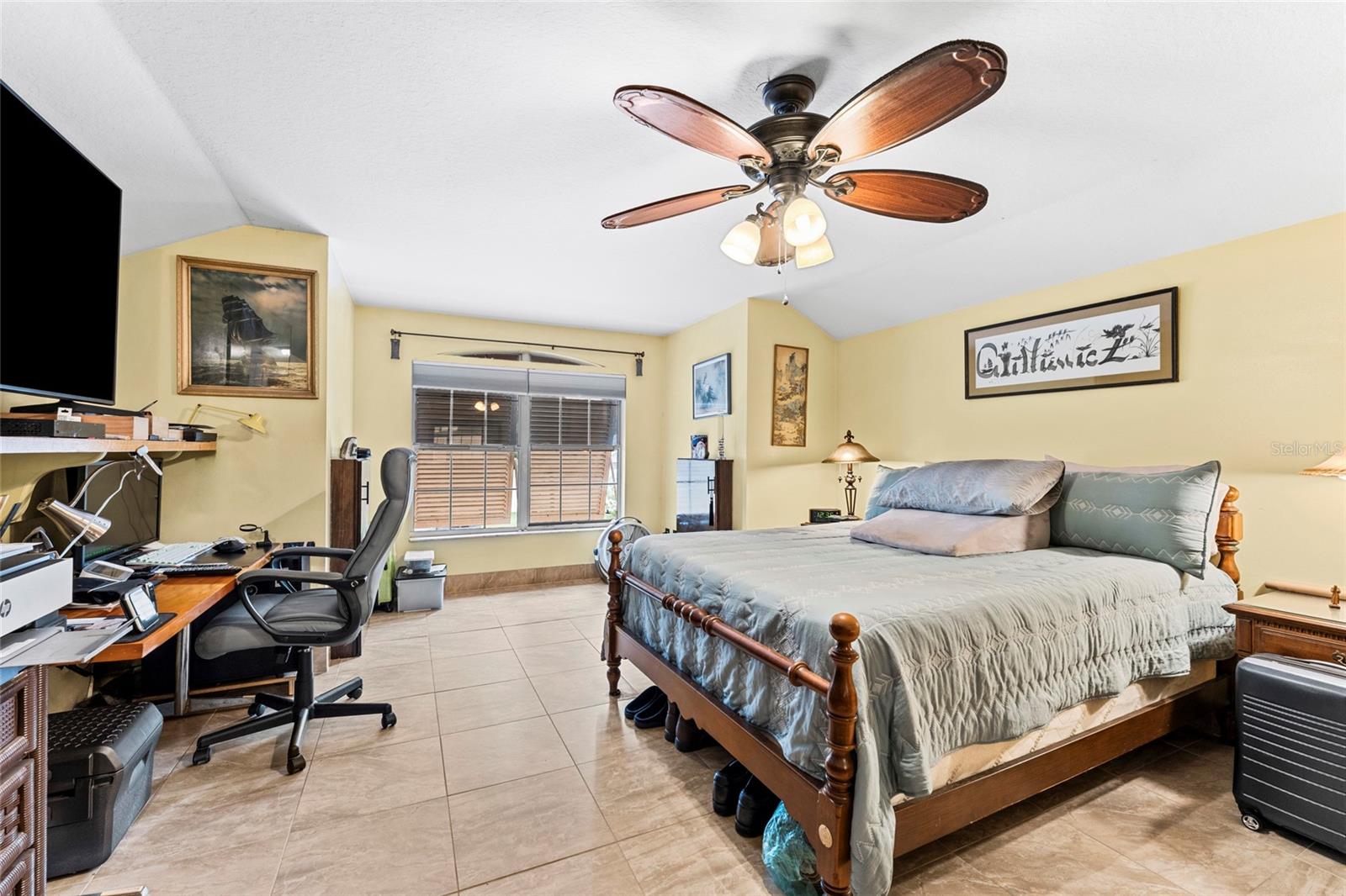 3 SEA BOARD CT