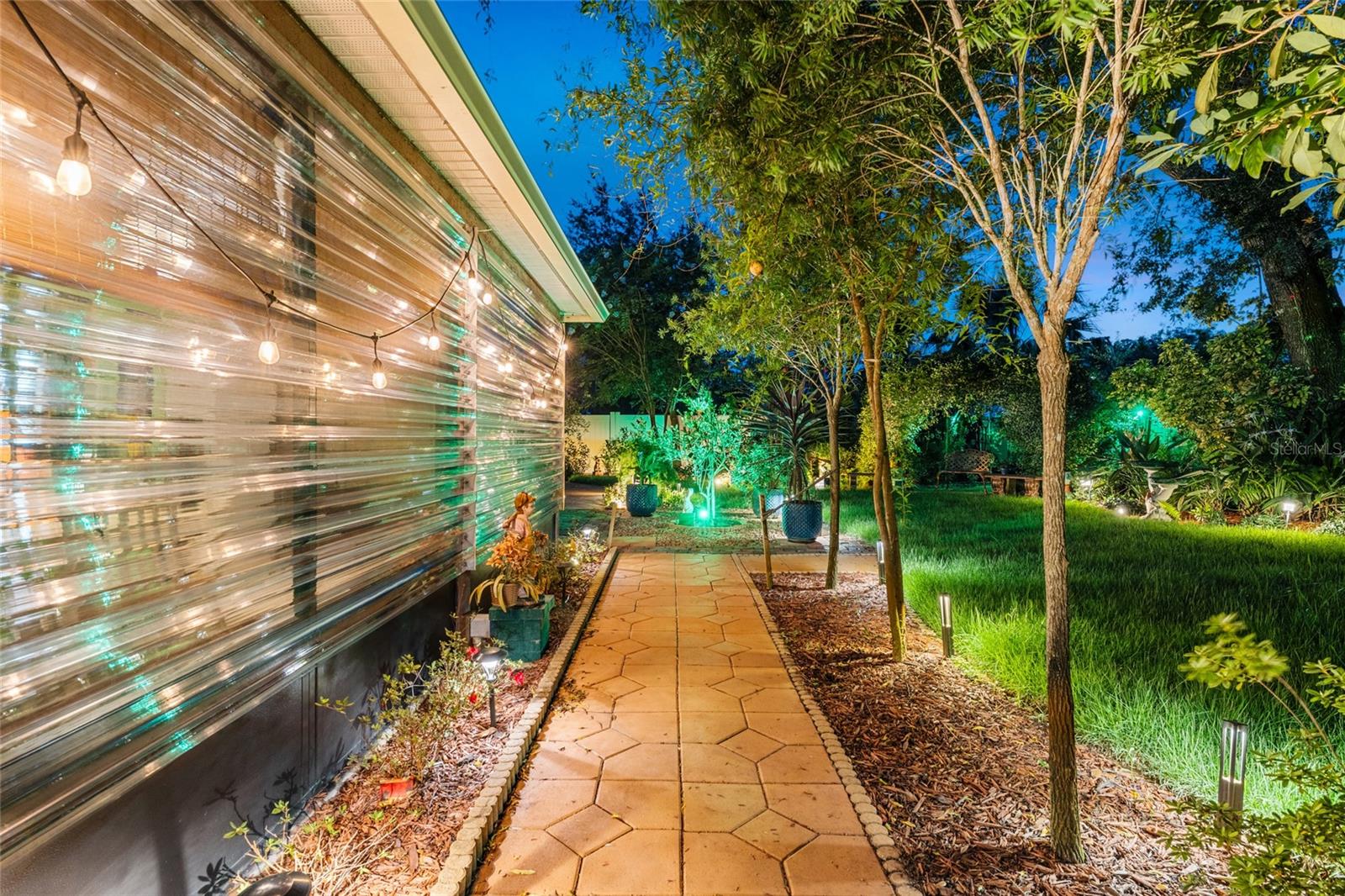 3 SEA BOARD CT
