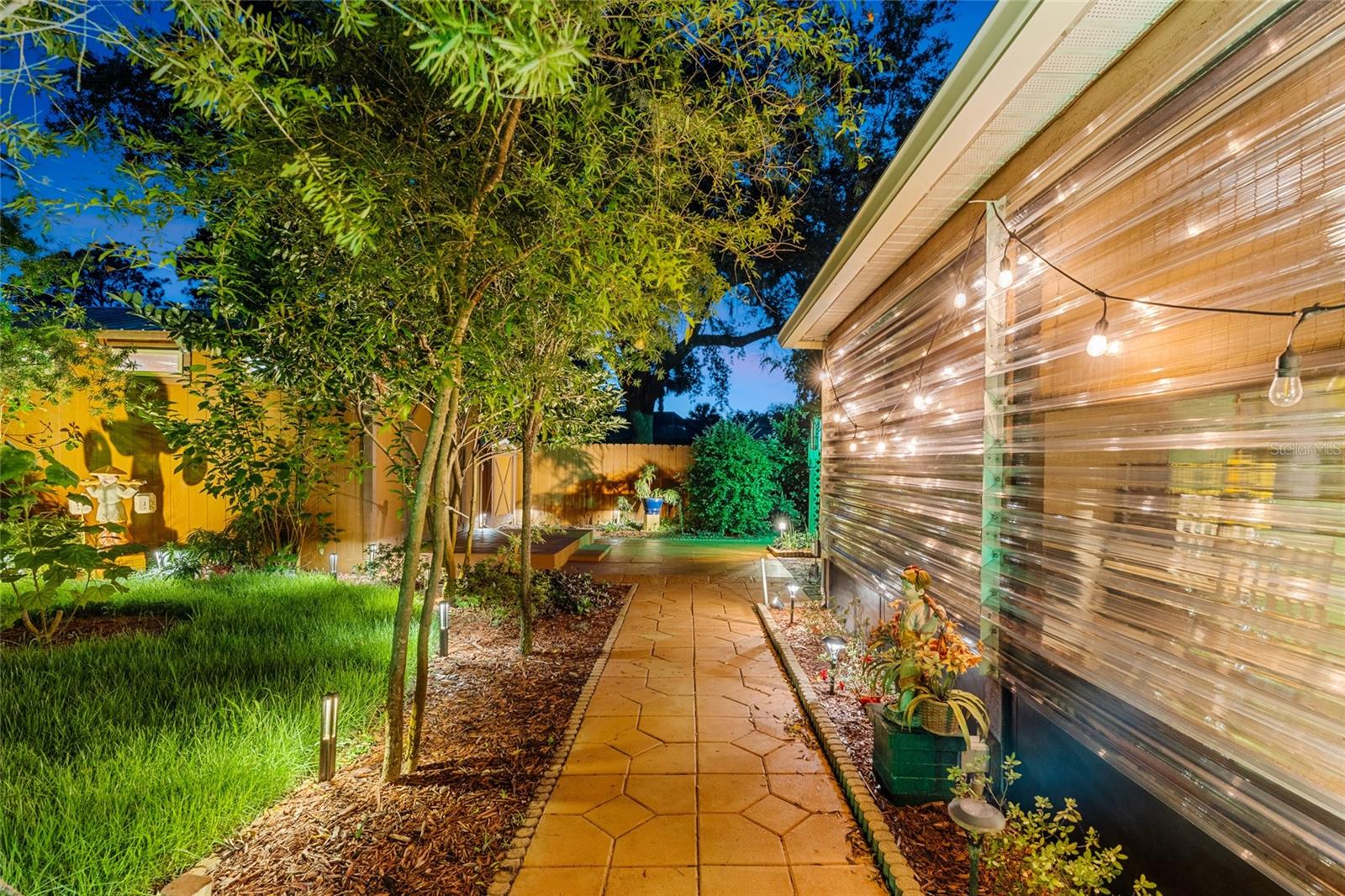 3 SEA BOARD CT
