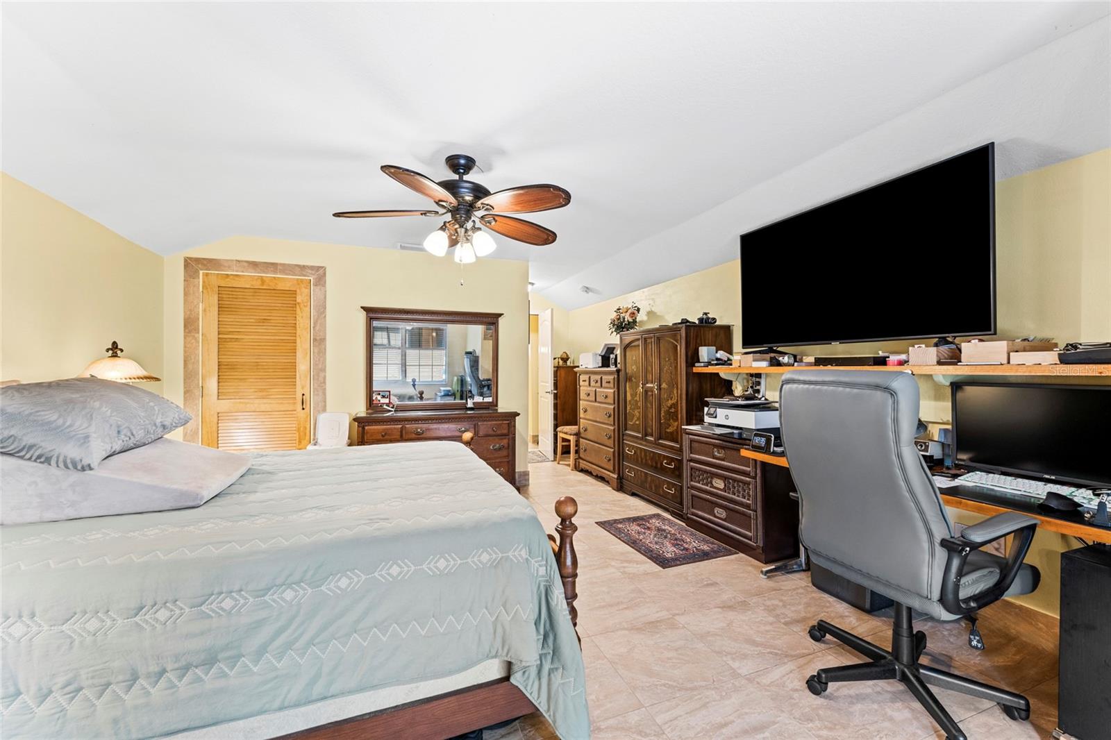 3 SEA BOARD CT
