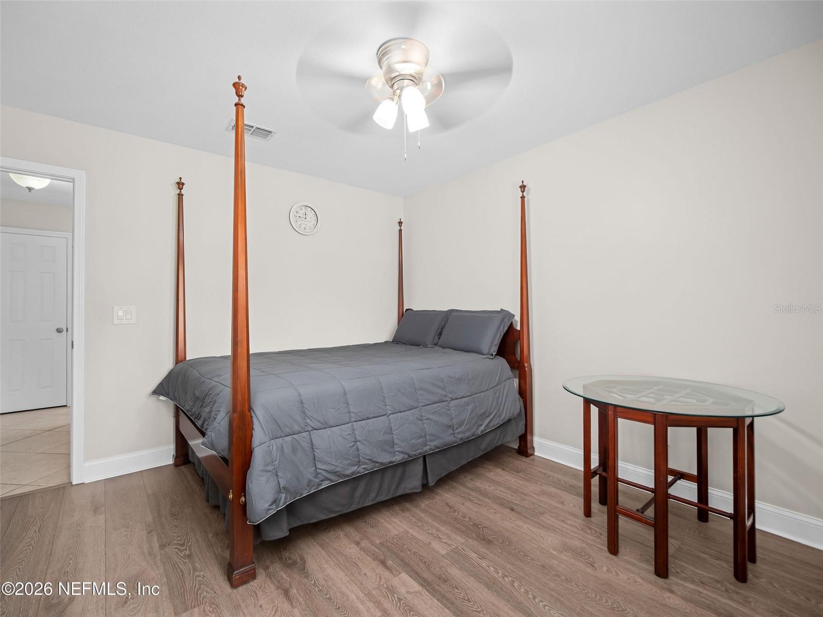 1202 DORWINION DR