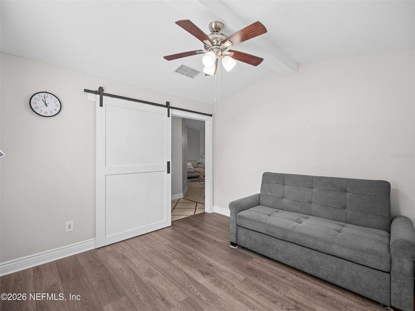1202 DORWINION DR
