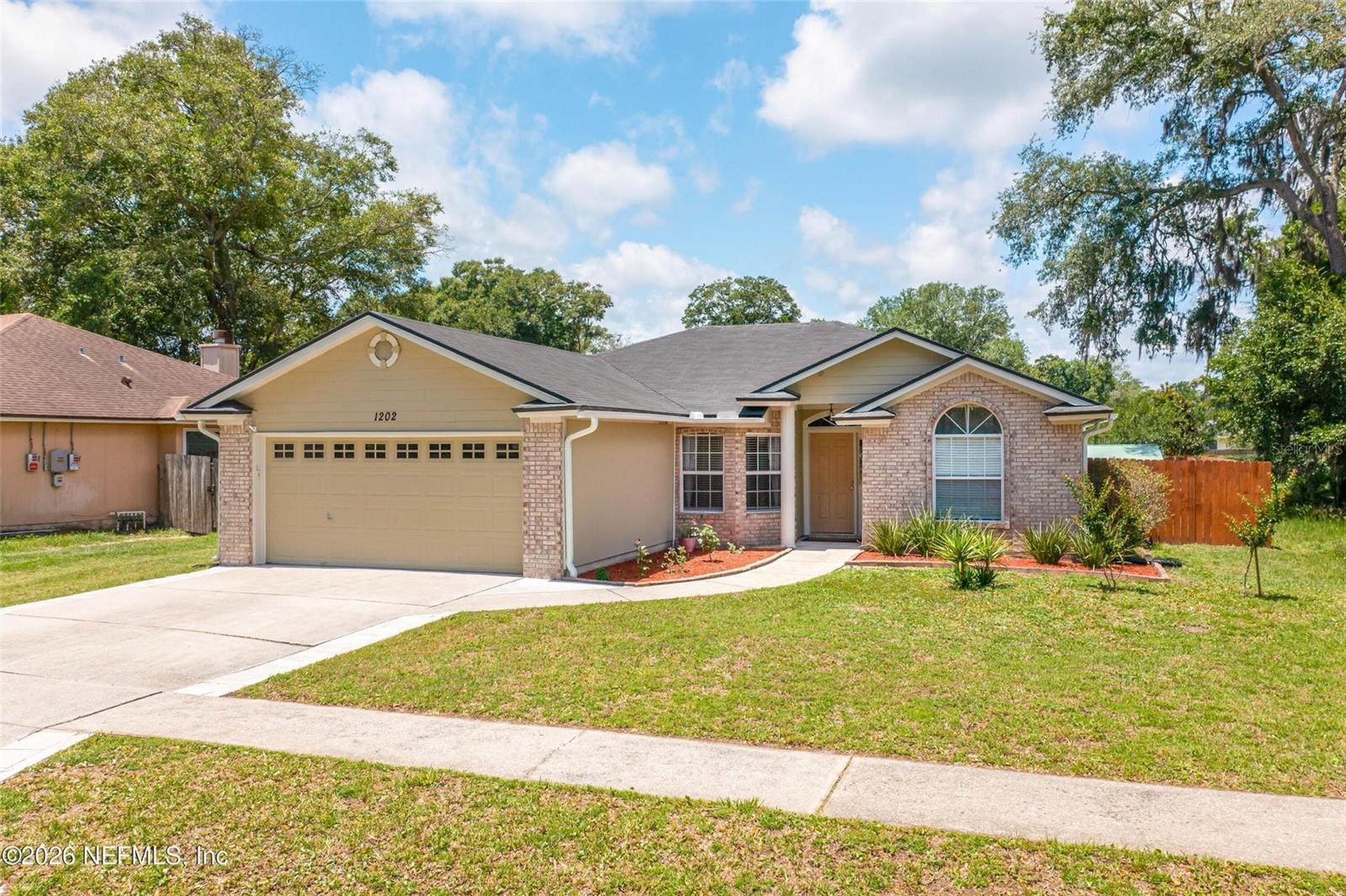 1202 DORWINION DR