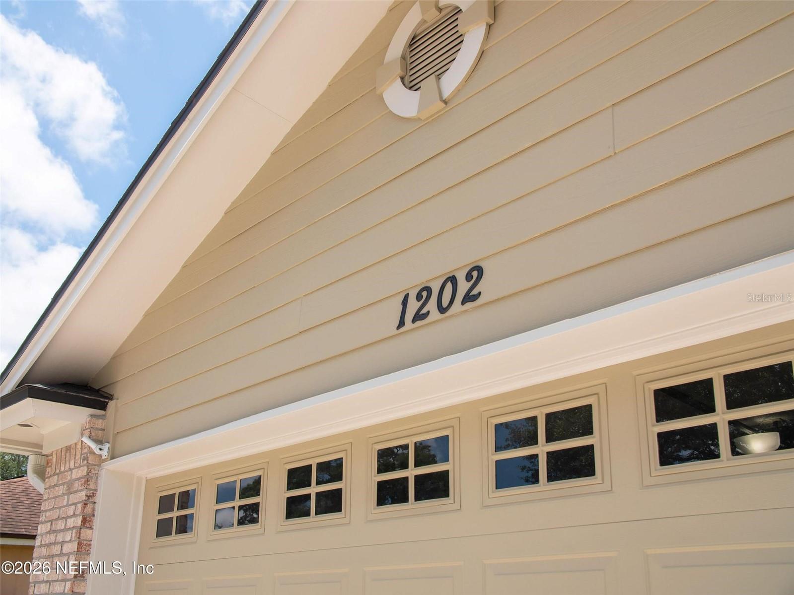 1202 DORWINION DR