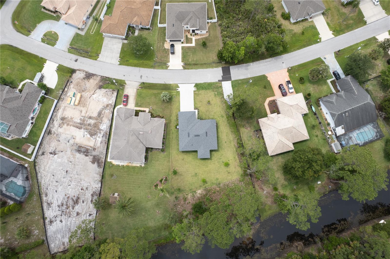 63 PRESIDENT LN