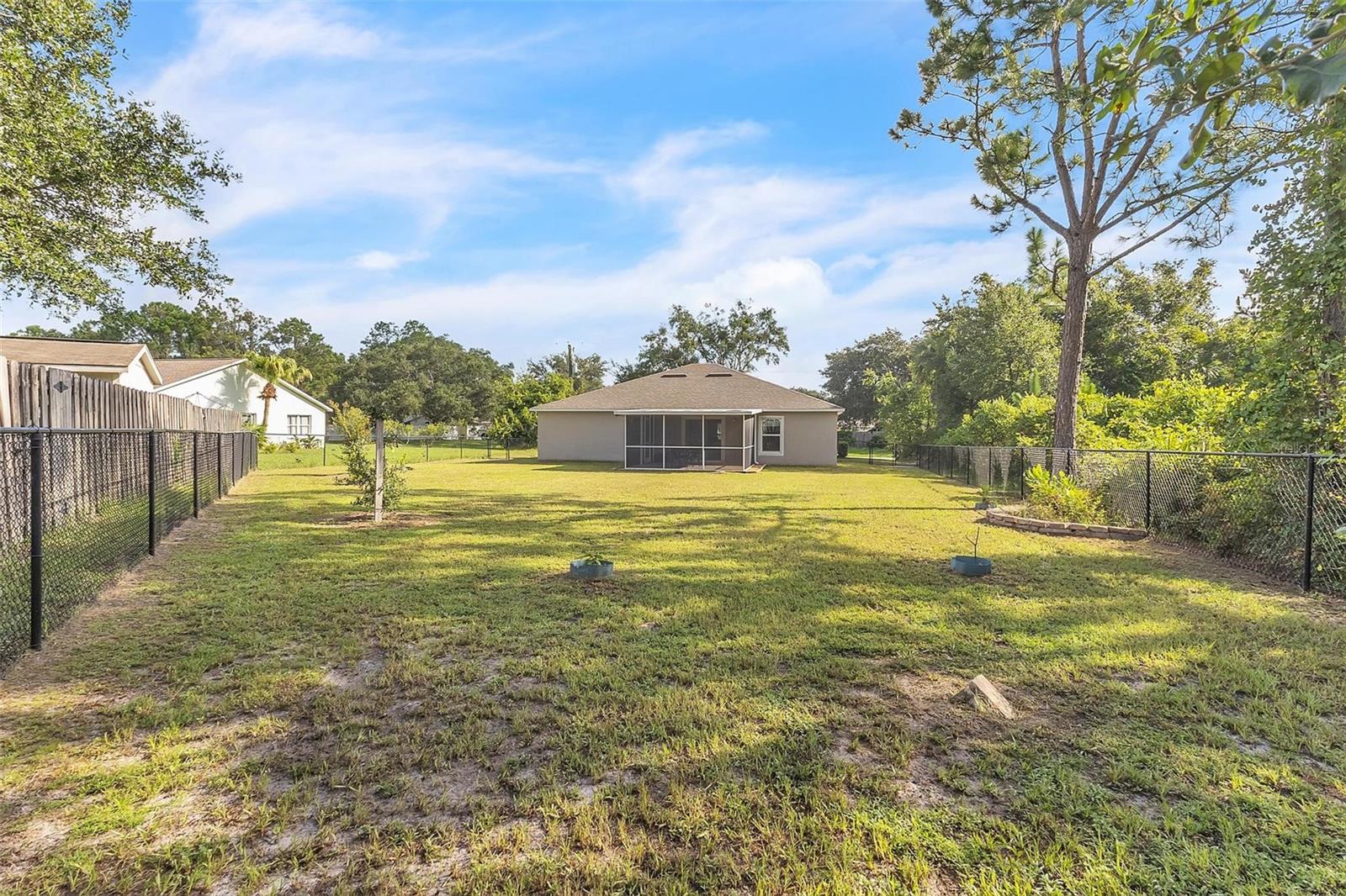 159 PERSIMMON DR