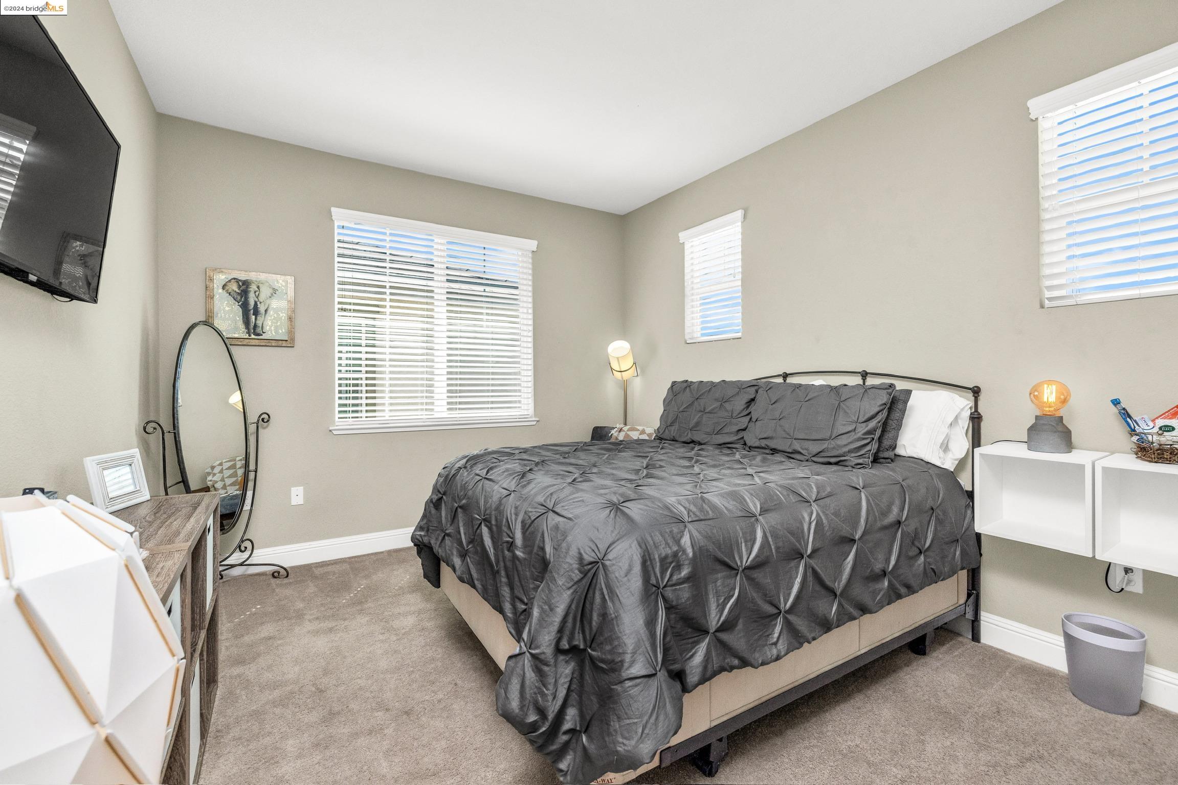 1305 Villa Terrace Dr