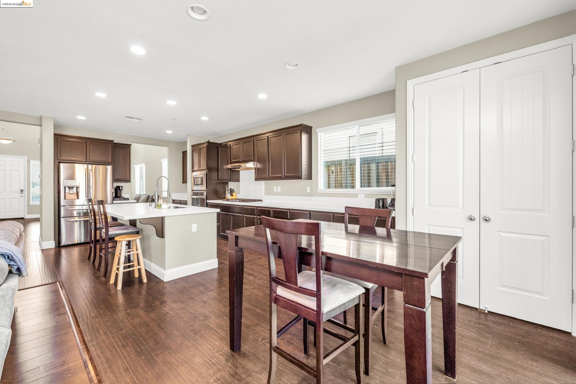 1305 Villa Terrace Dr