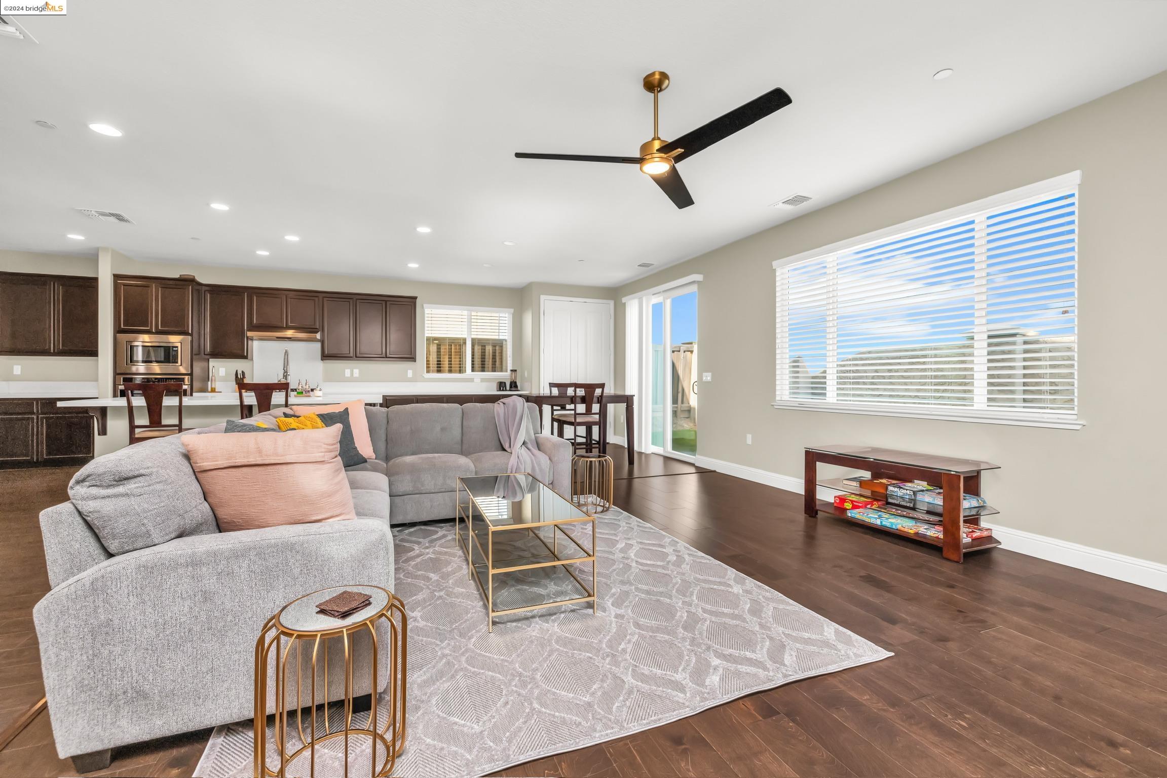 1305 Villa Terrace Dr