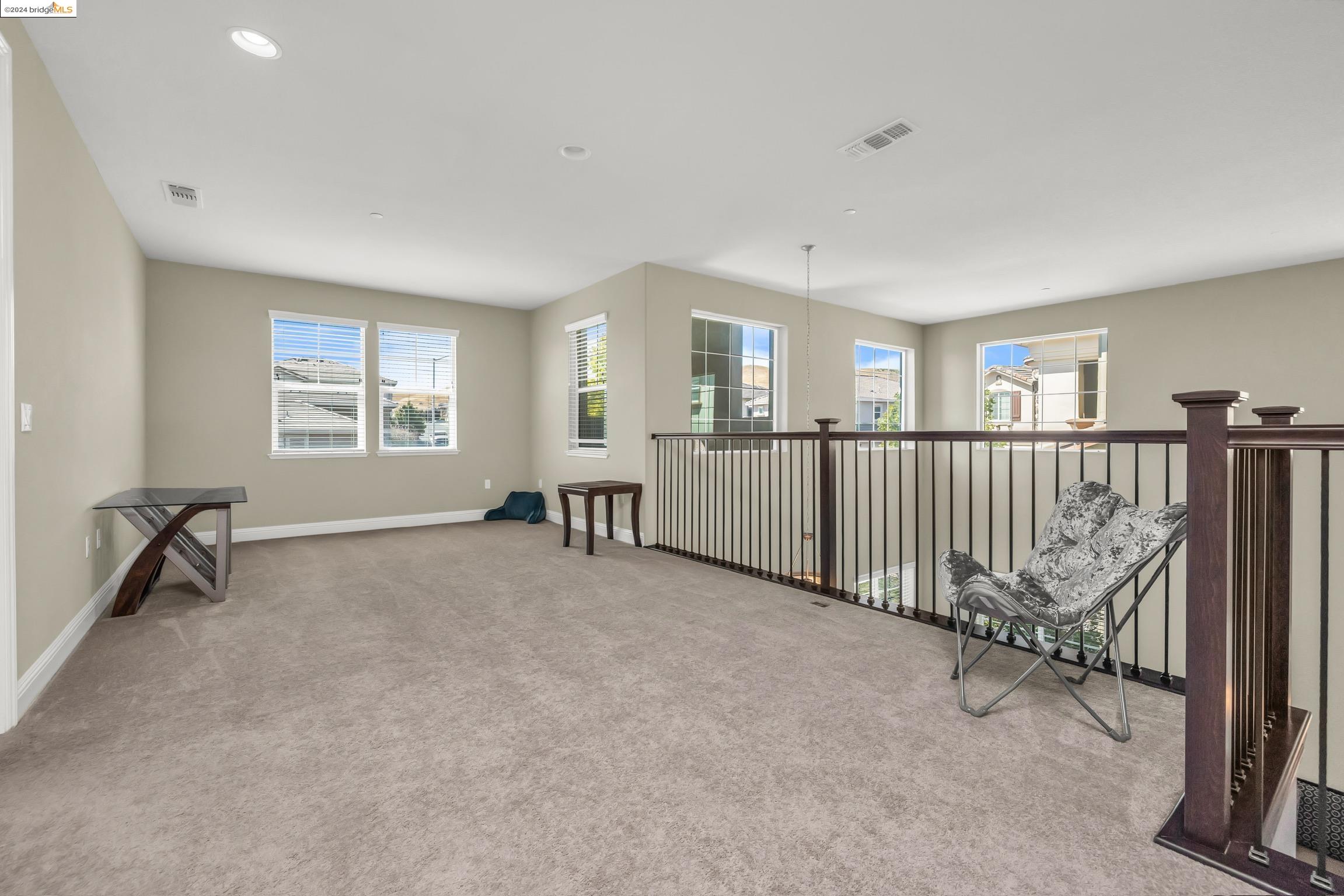 1305 Villa Terrace Dr