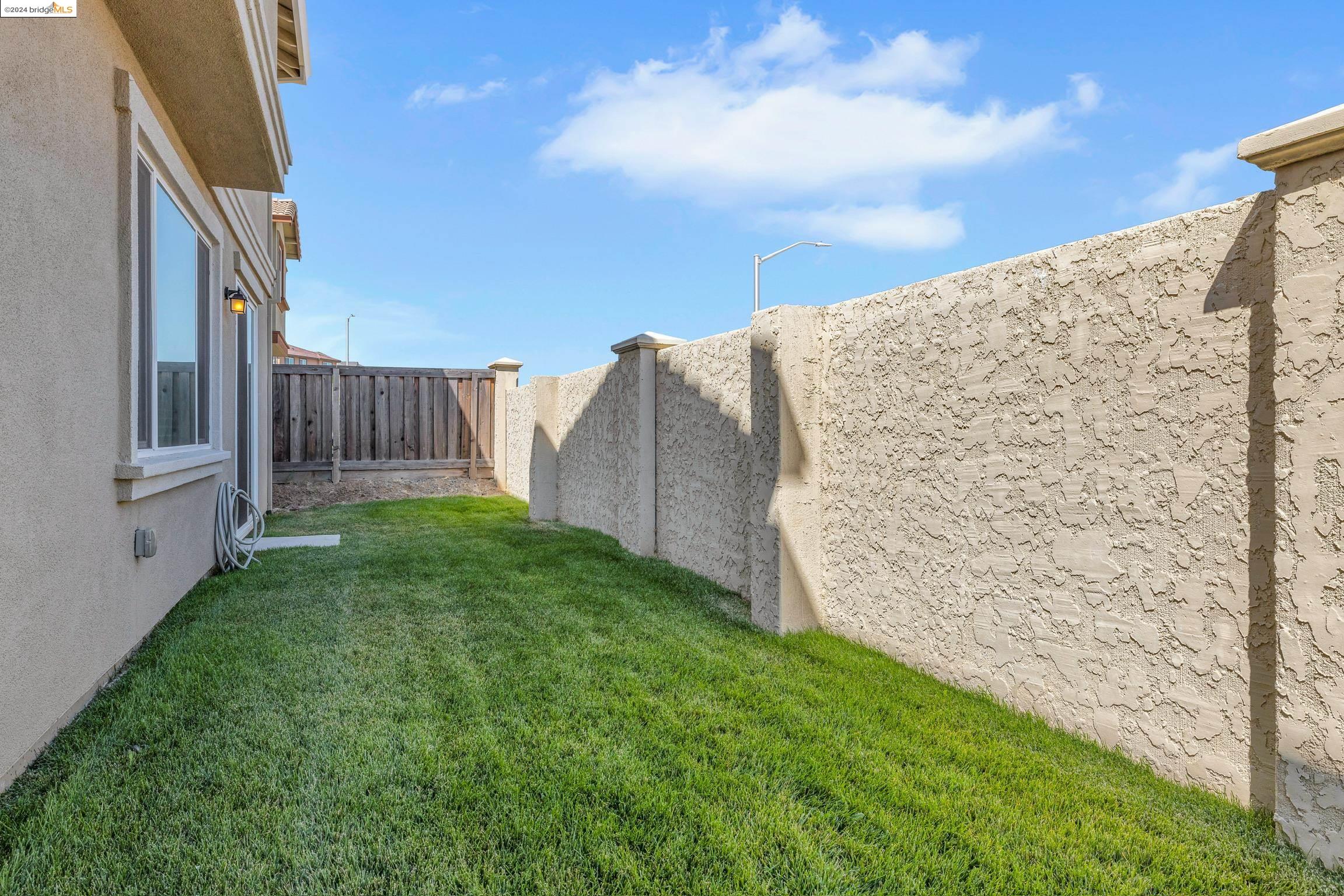 1305 Villa Terrace Dr