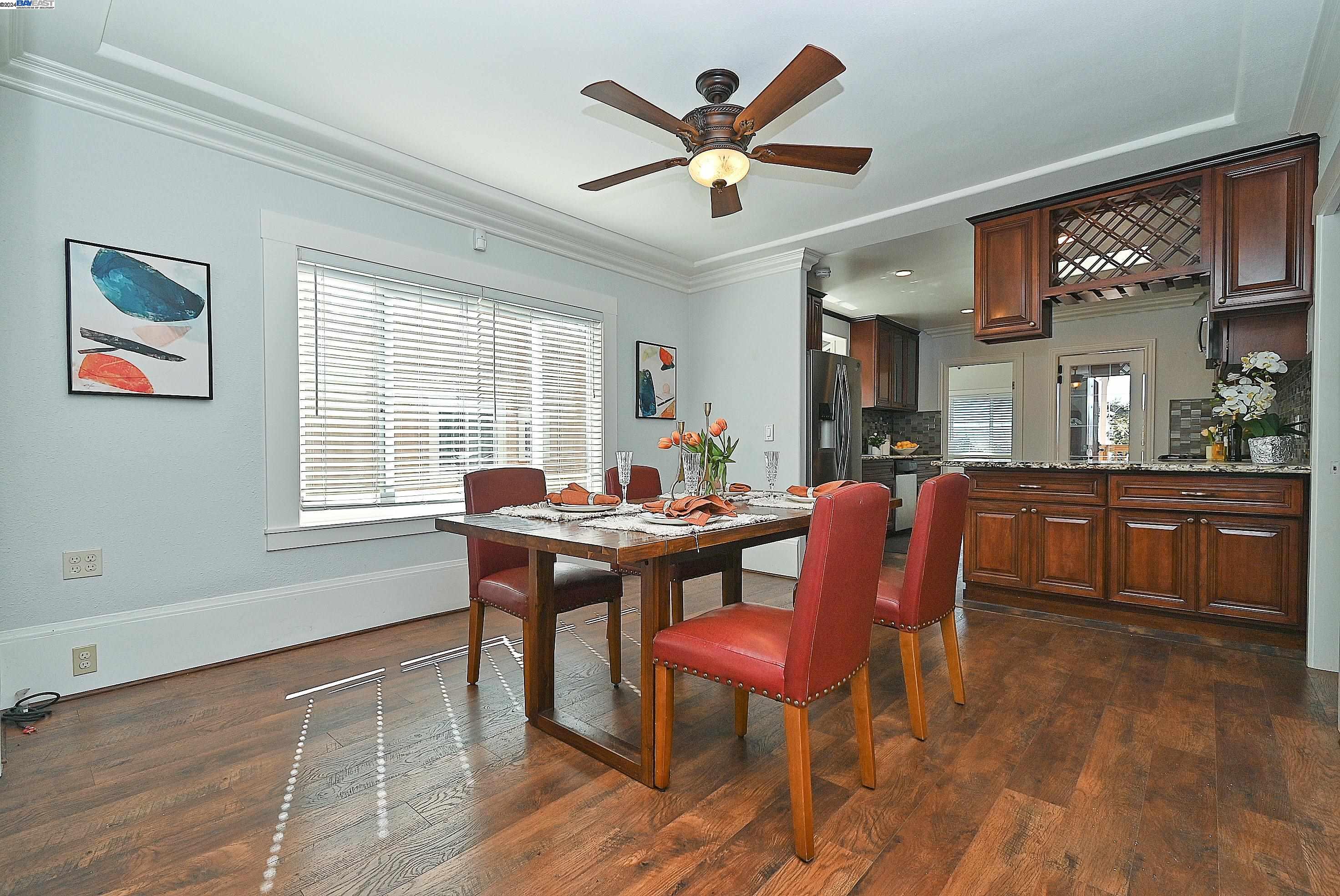 3907 Aqua Vista St