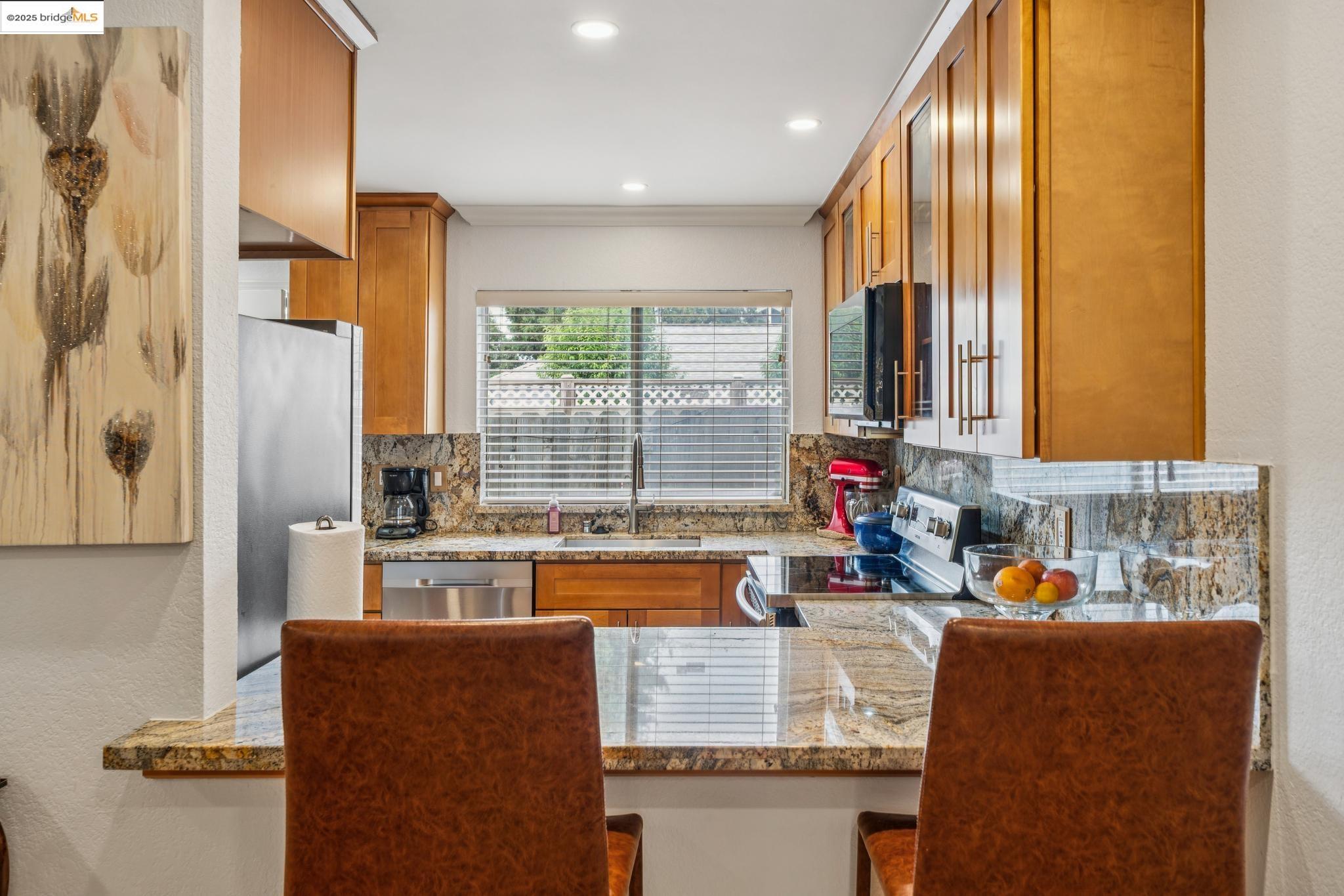 21564 Meekland Ave # 1