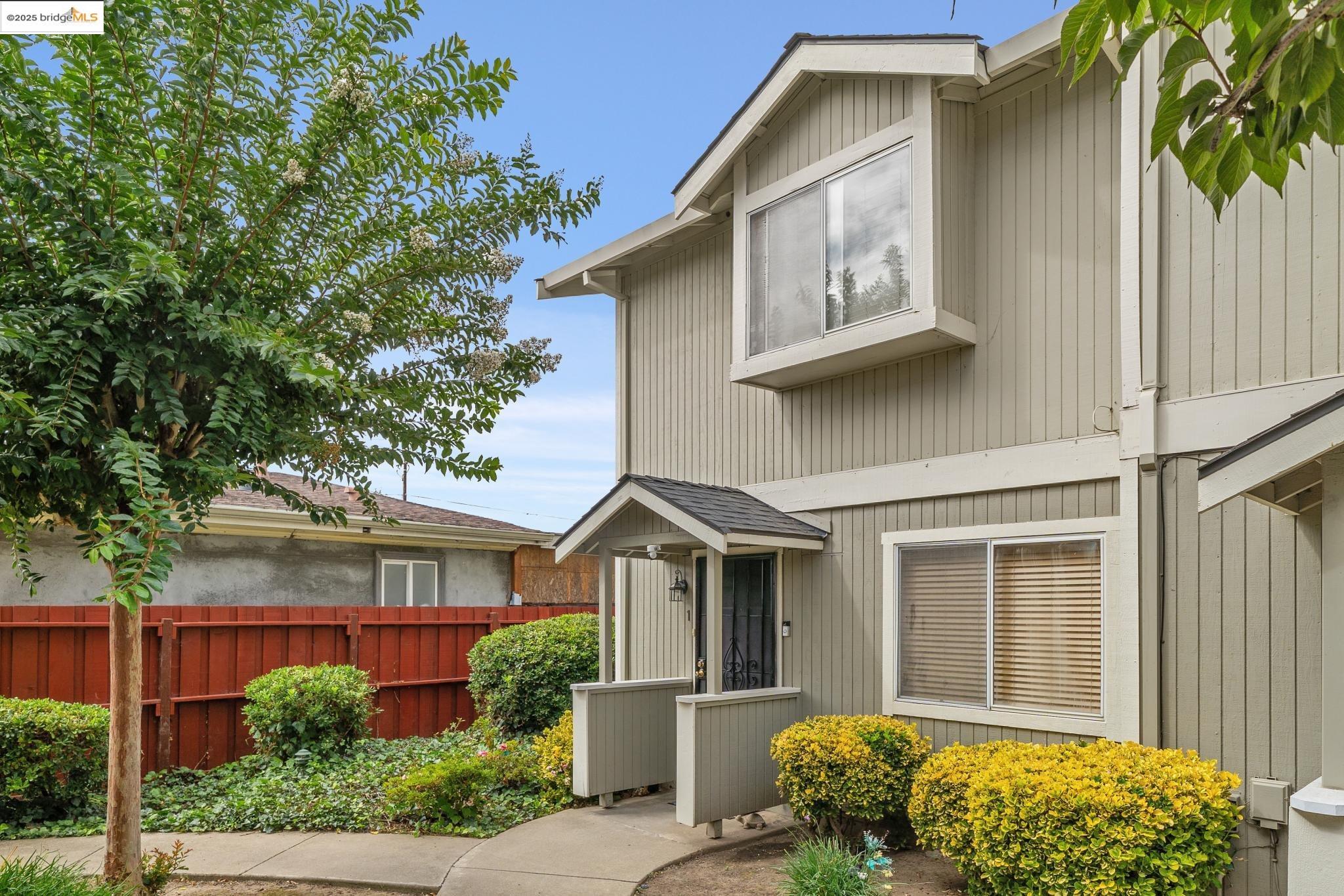 21564 Meekland Ave # 1