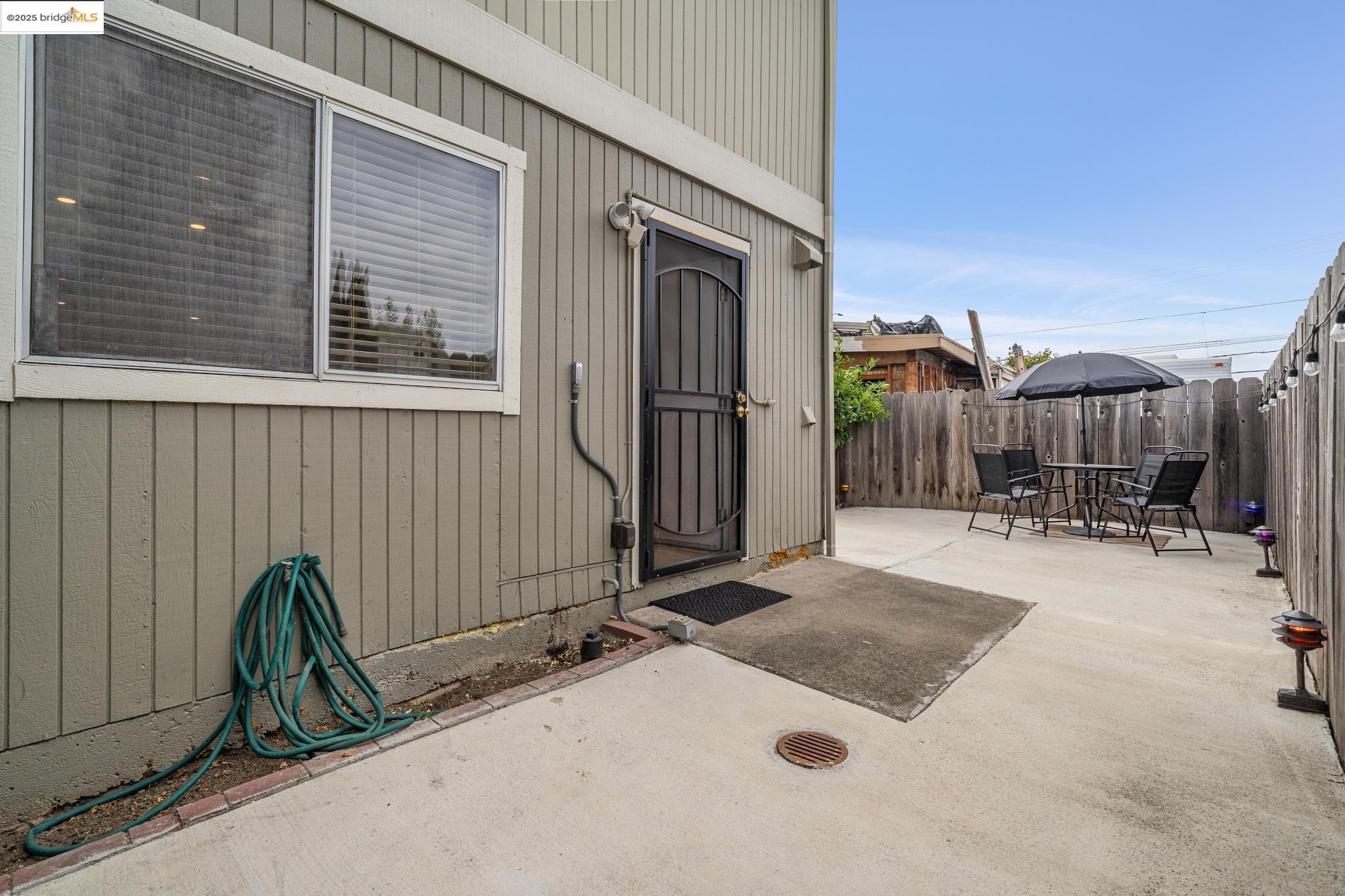 21564 Meekland Ave # 1