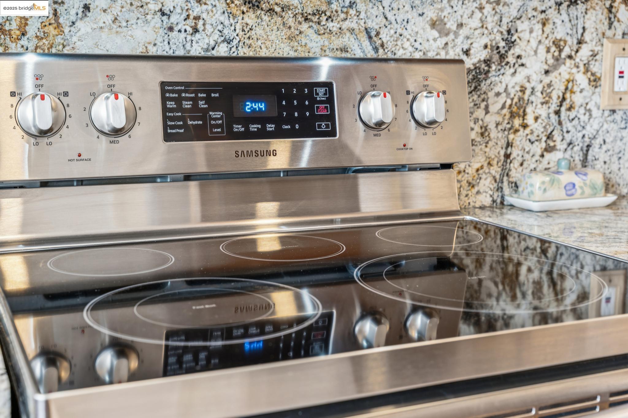 21564 Meekland Ave # 1