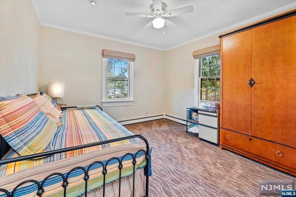 954 Pines Terrace