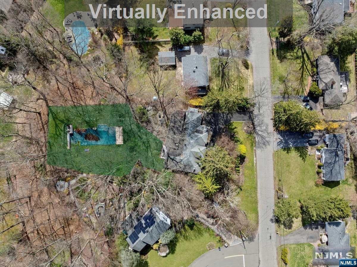 954 Pines Terrace