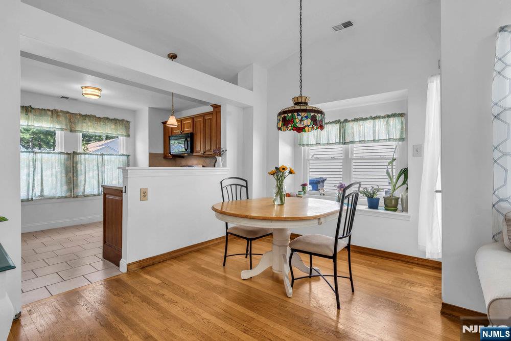 219 Mohican Lane