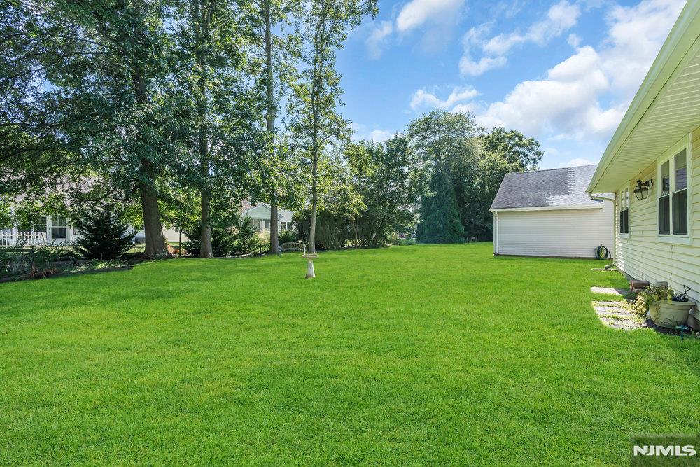 219 Mohican Lane