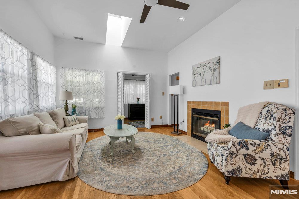 219 Mohican Lane