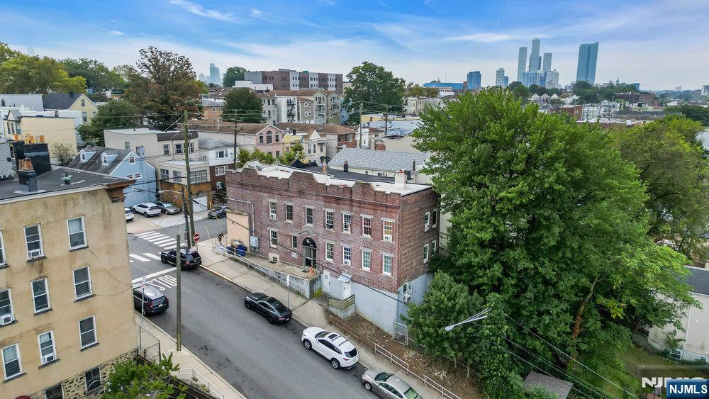 183 Thorne Street