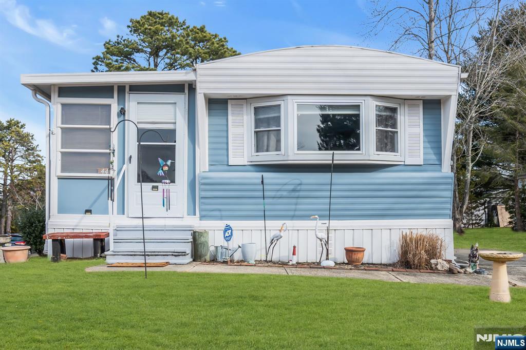 44 Nancy Lane