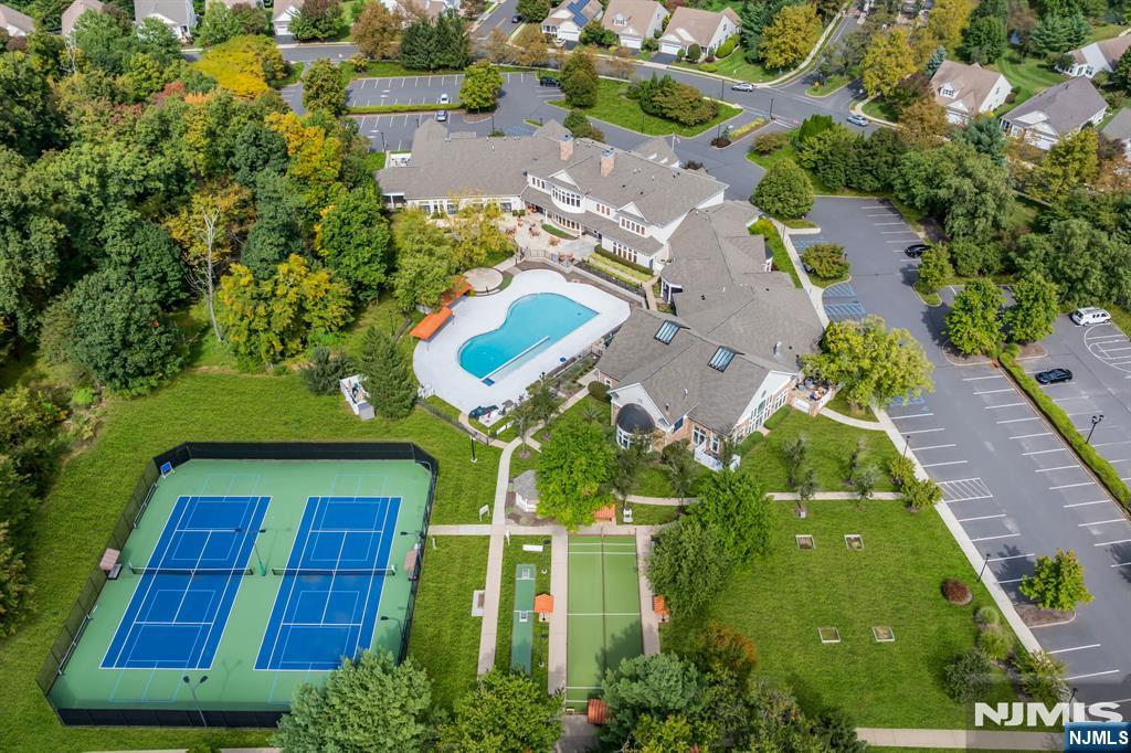 2304 Conrad Way