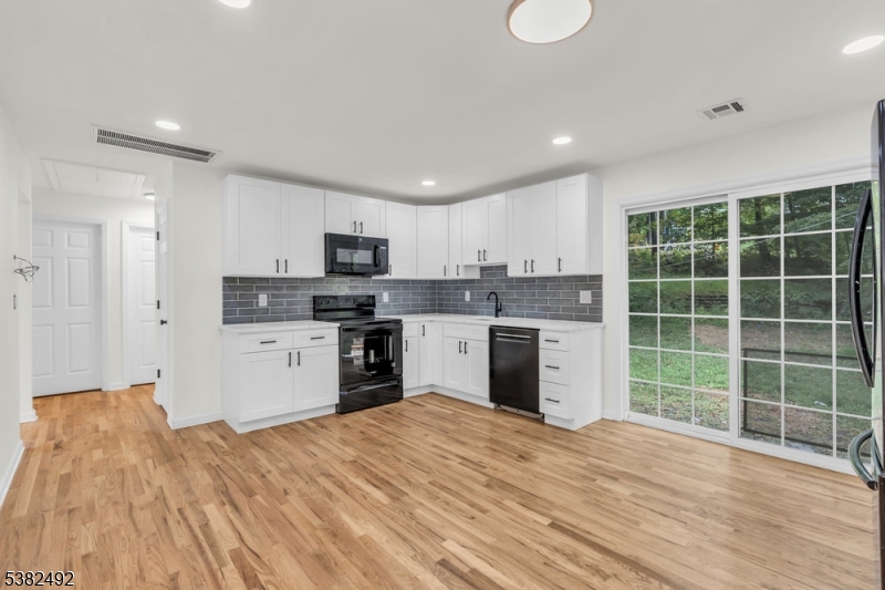 55 Orchard Dr