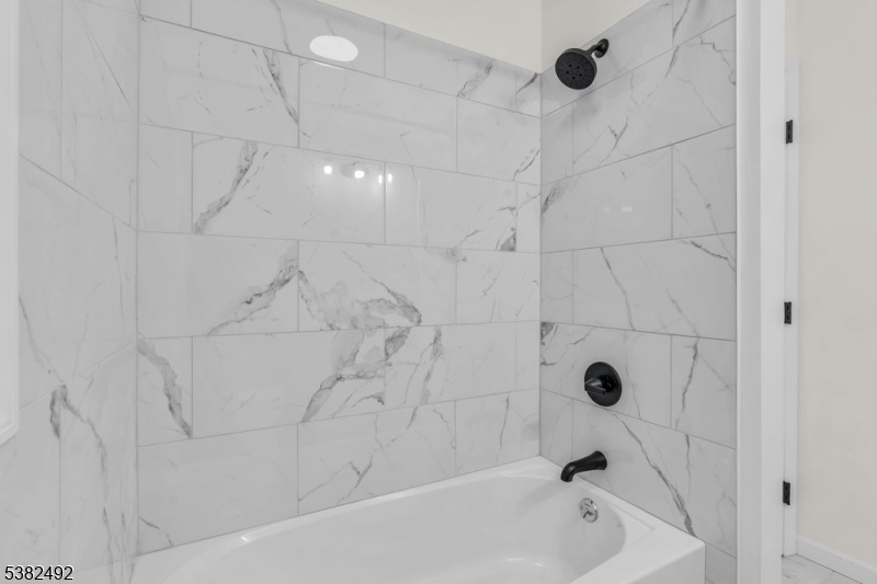 55 Orchard Dr