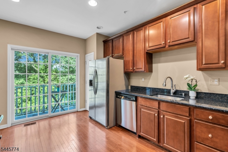28 Forshee Cir