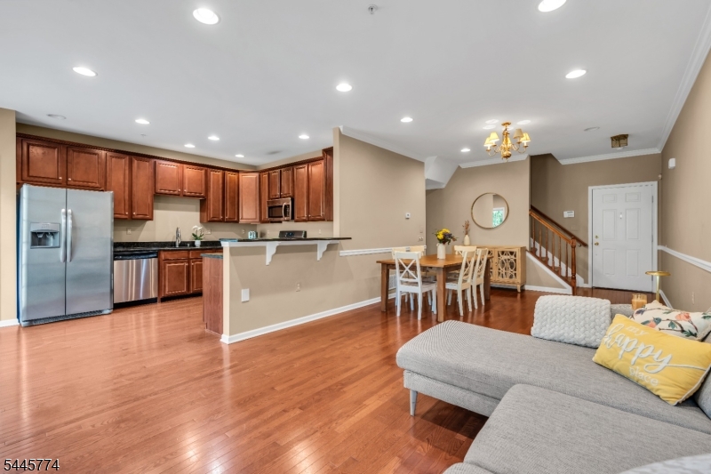 28 Forshee Cir
